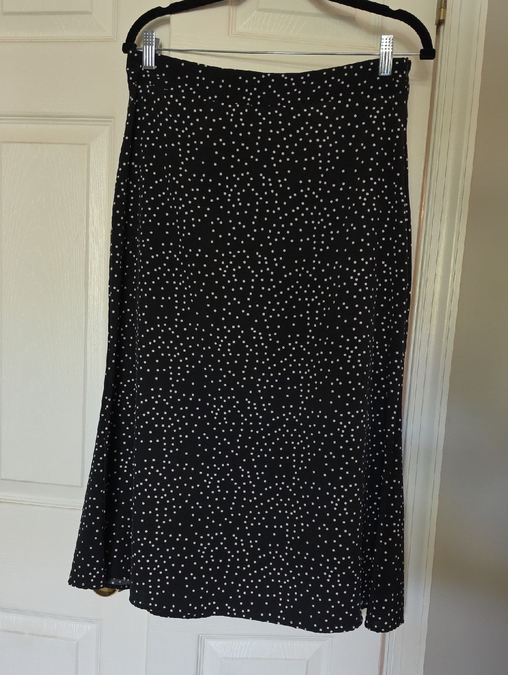 SHEIN Black Midi Skirt with White Polka Dot Print